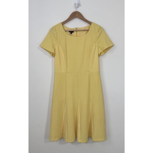 NWT Talbots Knit Fit & Flare Dress Size 10 Yellow Basket Weave Lined Pockets - Picture 2 of 12
